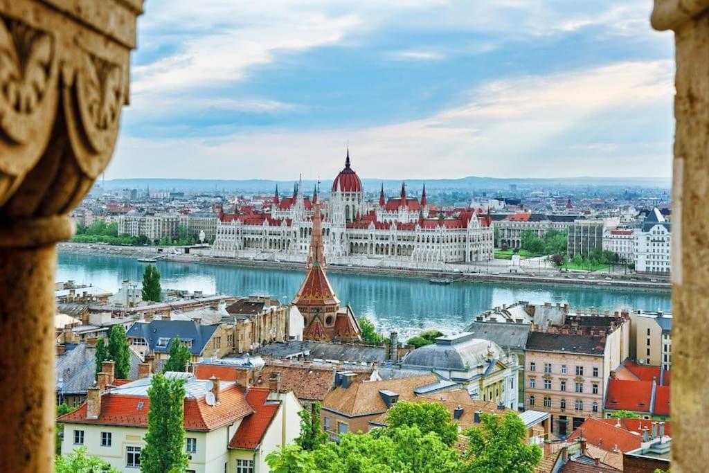 Parisian Soul In The Heart Of Budapest Extérieur photo
